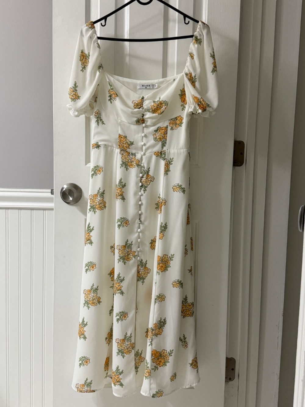 NA-KD Boho Chiffon Buttoned Front Midi Dress